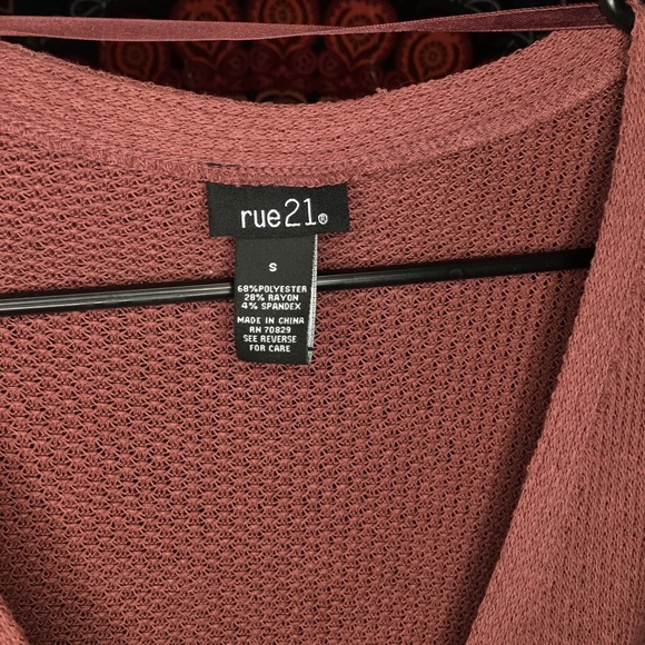 S long pink Cardigain - Picture 2 of 2